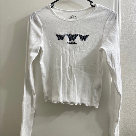 NWOT Hollister Long Sleeve - Picture 1 of 1